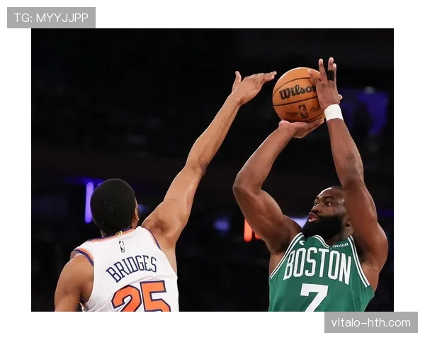 唐斯挡拆拉出空位三分，较上季拉开空间提升效率