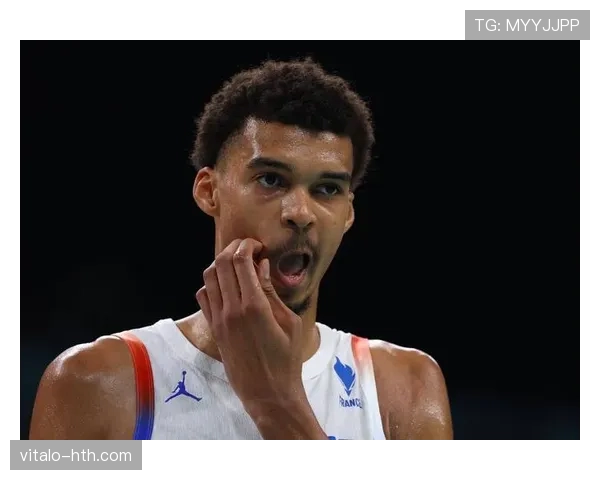 张伯伦单打主导篮下得分结构，显著拉开与当代内线差距