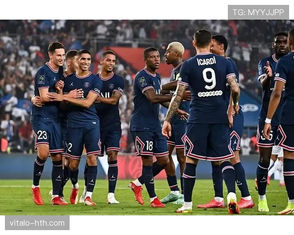 巴黎圣日耳曼内忧外患：战术失衡与更衣室矛盾动摇豪门根基